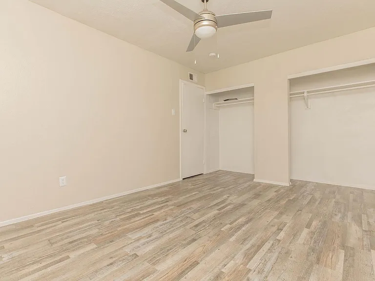 Village at the Crossroads Apartments — Photo 45