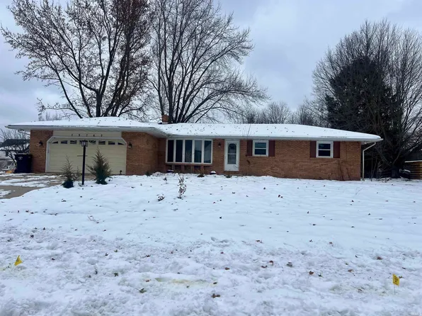 15747 Wagon Wheel N, Granger, IN 46530