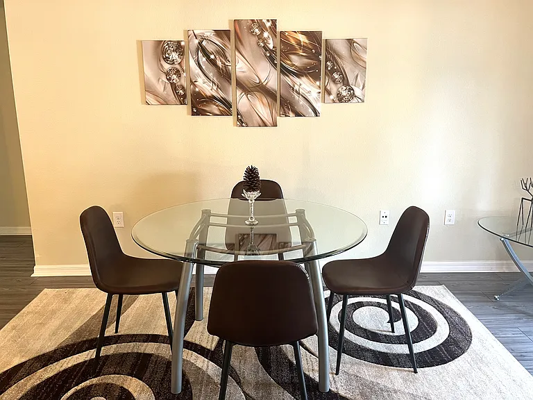 37 Rickenbacker Dr — Photo 6