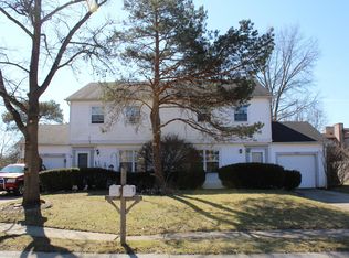 824 Fortunegate Dr #826, Westerville, OH 43081