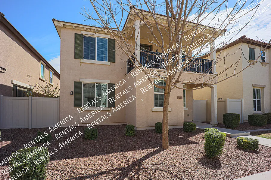 Beautiful Cooley Station Home ~ Ready Now! — Photo 2