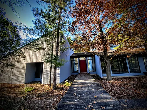 7S560 Donwood Dr E Photo 1 7S560 Donwood Dr E Photo 1