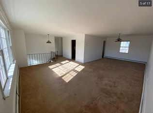 (Undisclosed Address), Sayville, NY 11782