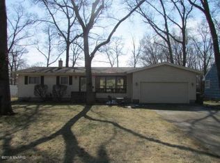 2291 Southwood Ave, Muskegon, MI 49441