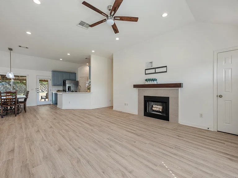 10114 Janet Loop — Photo 1