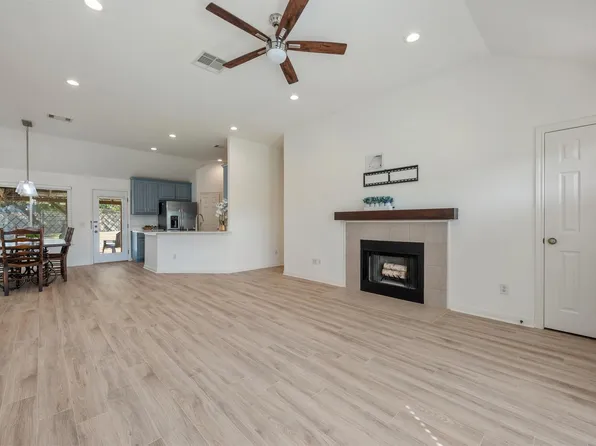 10114 Janet Loop, Dripping Springs, TX 78620