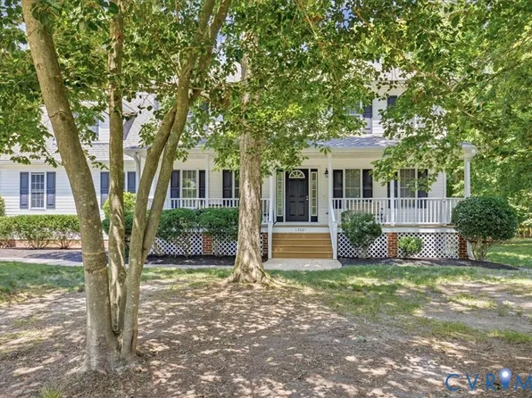 13801 Rock Harvest Ct, Chester, VA 23836