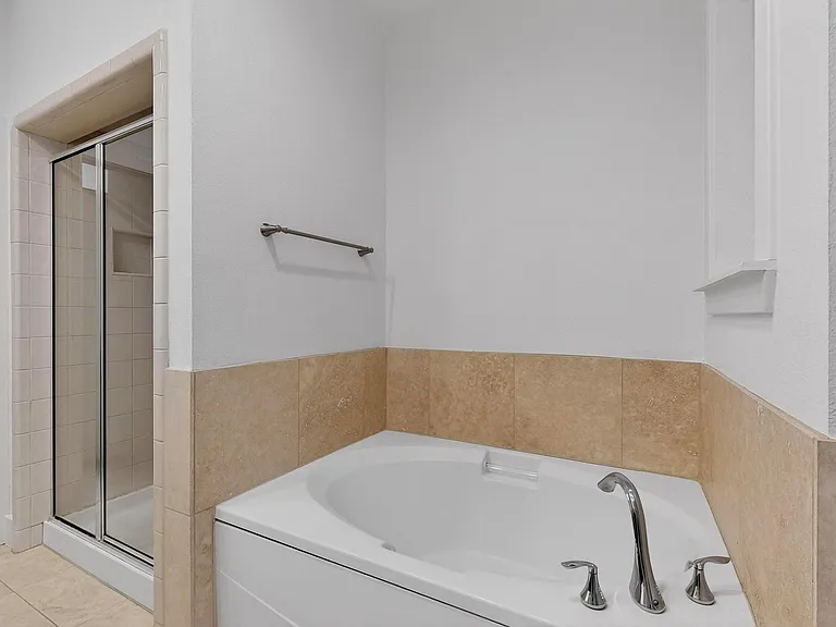 4211 Rawlins St #528 — Photo 10