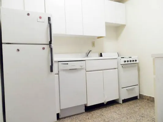 Rented by Level Group | media 29