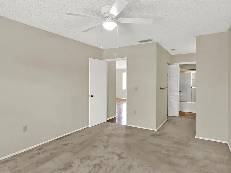4241 Alamanda Blvd — Photo 15