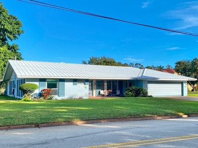 2208 Nevarra Ave, Vero Beach, FL, 32960