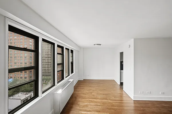 Rented by Oxford Property Group | media 1