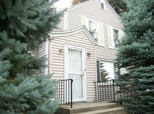 139 W Walnut St, Sheffield, IL 61361