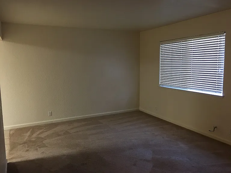 713 Nevada St — Photo 3
