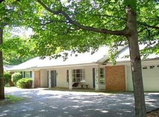 513 Widener Ln, South Bend, IN