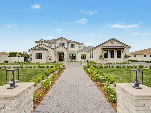 2309 E Plum Street, Gilbert, AZ 85298