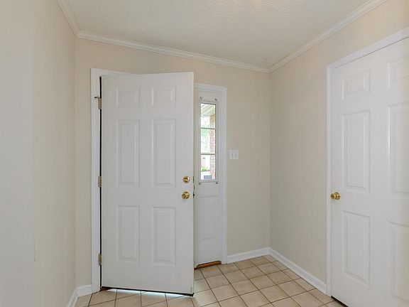 5th image of 2839 Knob Creek Ln #1