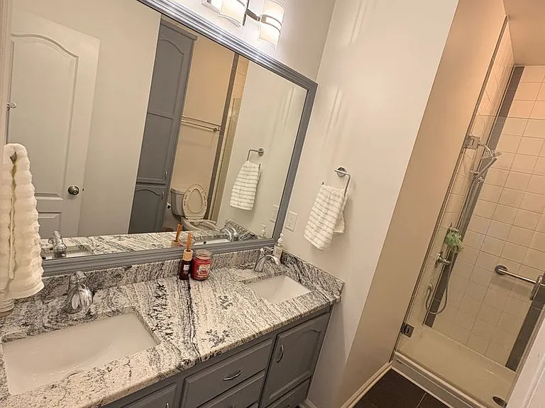 104 N Oak Ridge Dr — Photo 19