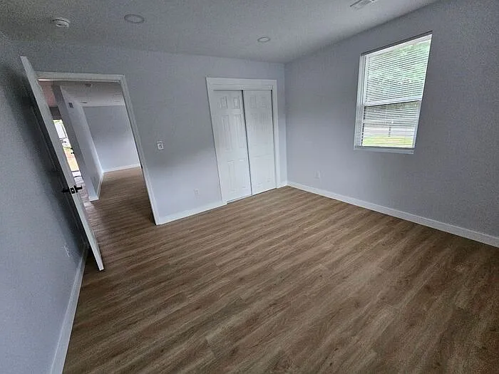 2 bed, 1.0 bath, 850 sqft, $1,295 — Photo 4