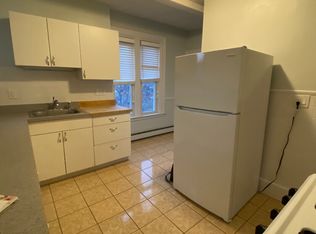 106 Florence St FLOOR 2, Melrose, MA 02176