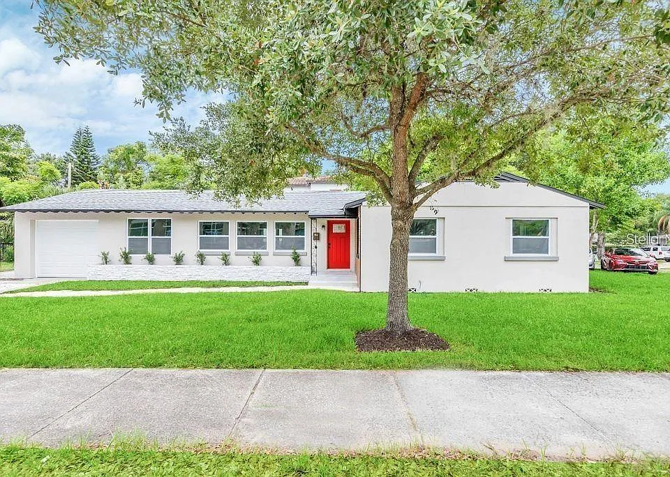 101 S Lakemont Ave