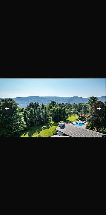 1st image of 10 Diane Dr