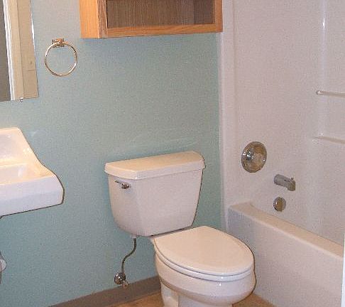 5th image of 110 N Grant St