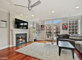 3754 N Fremont St, Chicago, IL 60613