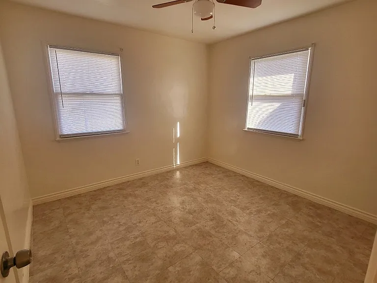 22423 Harvard Blvd — Photo 27