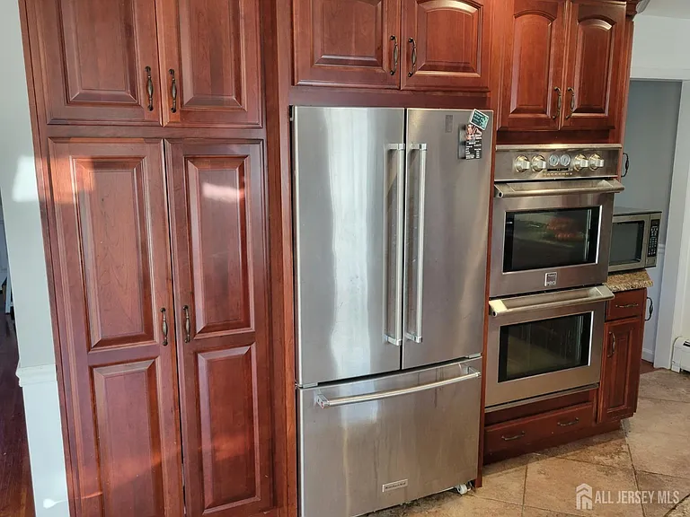 2 Groendyke Cir — Photo 8