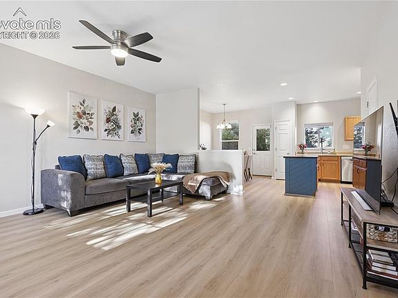 3rd image of 2152 Creekridge Point