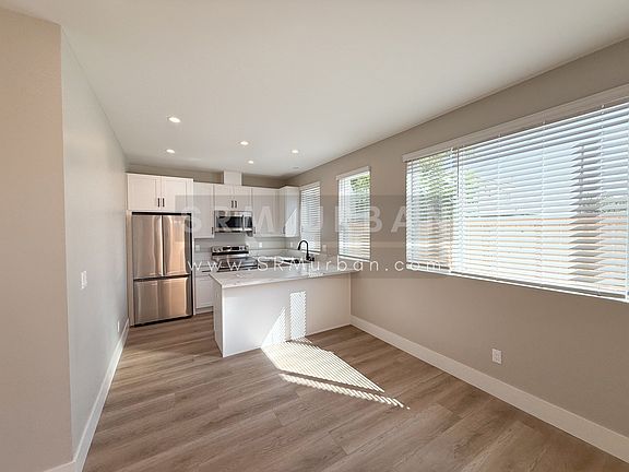 4th image of 6033 Adams Ave