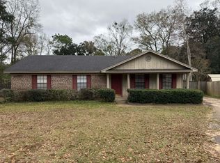 1725 Pine Forest Ct, Mobile, AL 36609