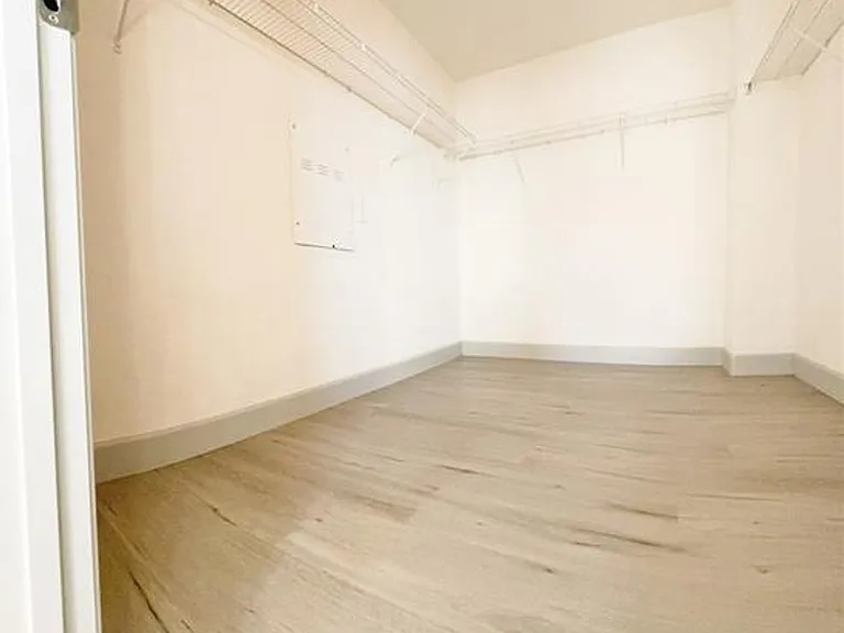 6596 Polonius Ct — Photo 24