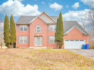 6310 Grant Chapman Dr, La Plata, MD 20646