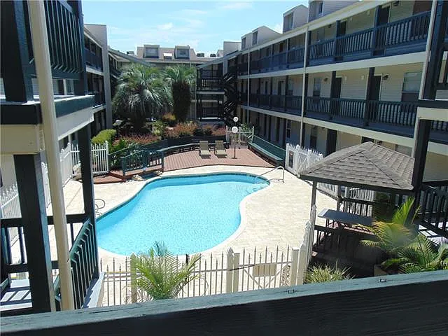 2330 Edenborn Ave #227 — Photo 11