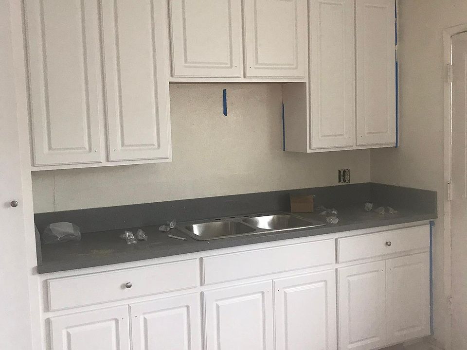 New Kitchen-Granite Counters