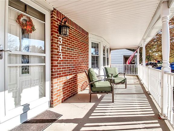3rd image of 313 Cottonwood Dr