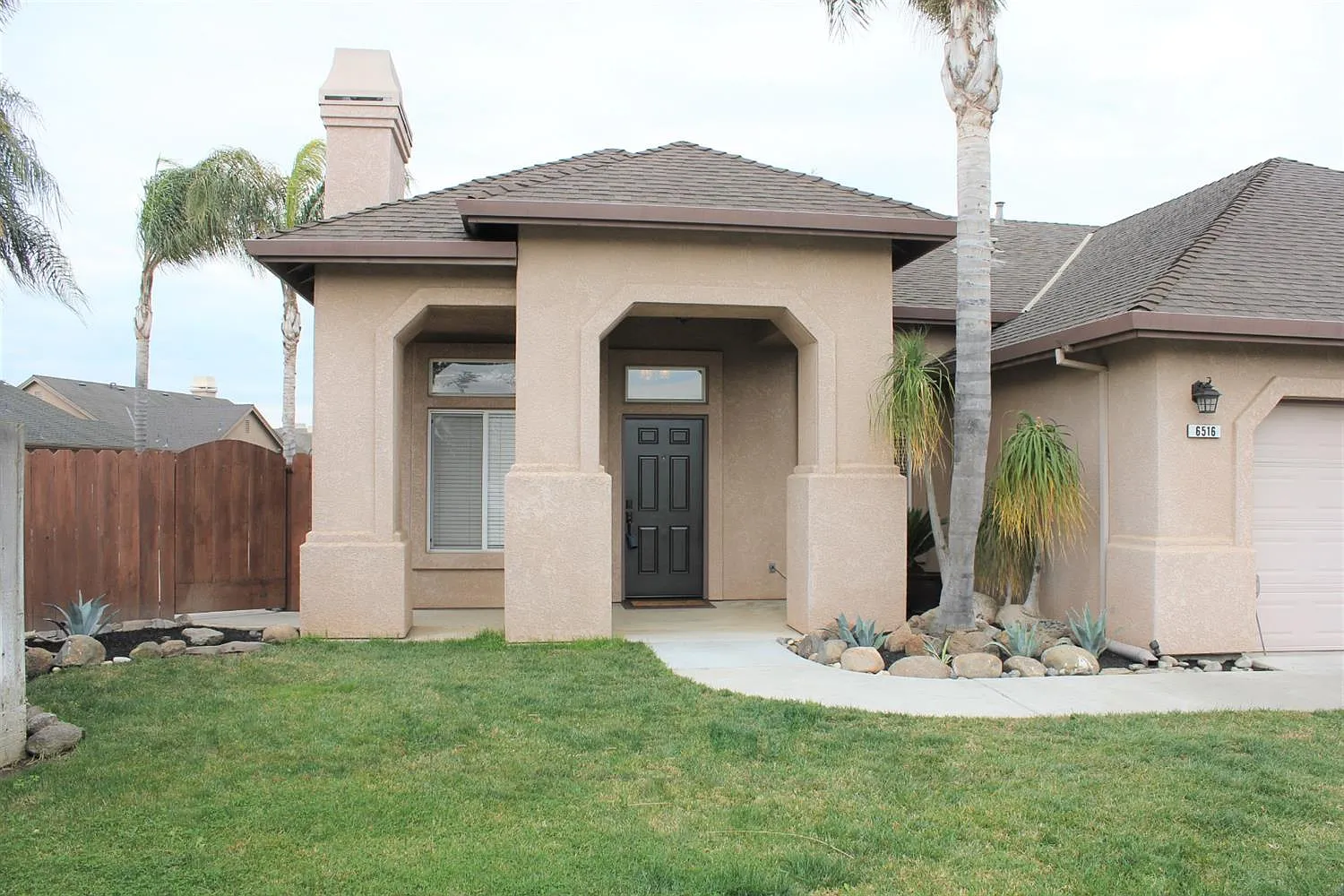 6516 Tassle Cir photo 1