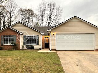 309 Kellys Walk, Locust Grove, GA 30248