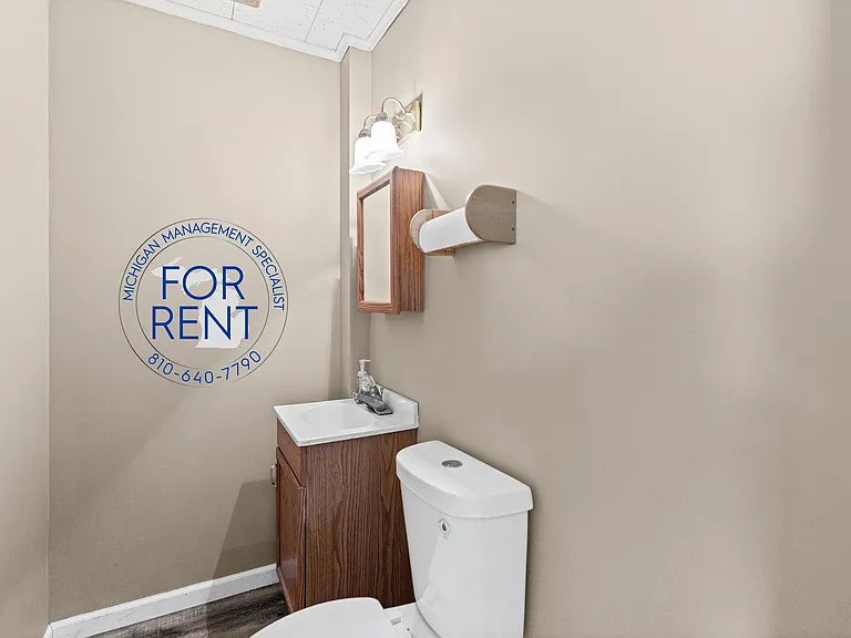 310 E Court St #1 — Photo 19