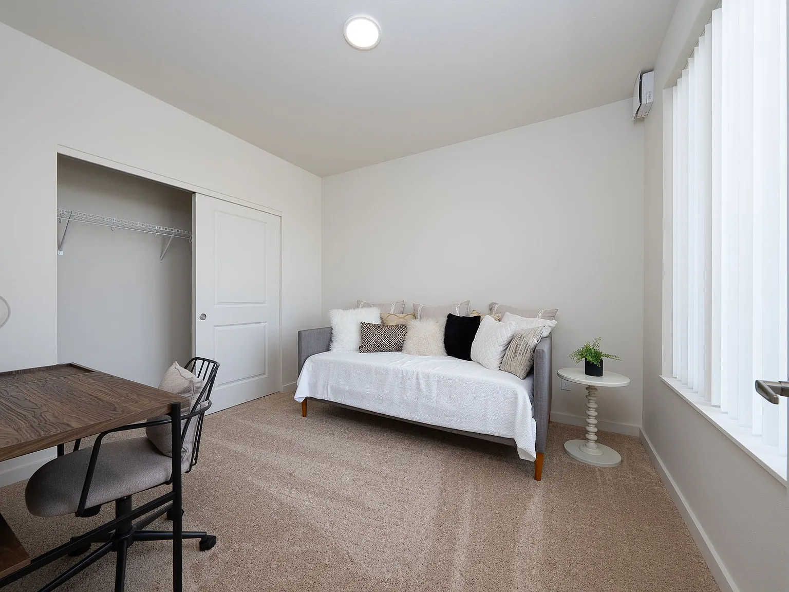 Magnesium Village Apartments — Photo 3