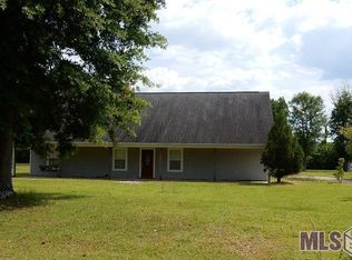 9704 Hunter Brook Ln, Denham Springs, LA 70706