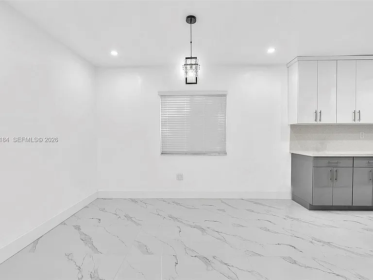 5850 NE 3rd Ave — Photo 11