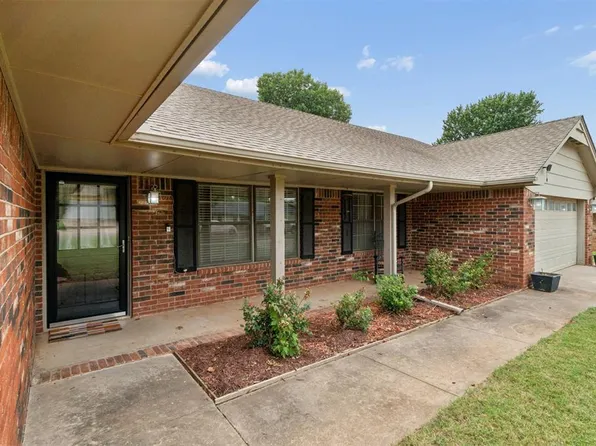 2013 Bella Vista Dr, Edmond, OK 73013