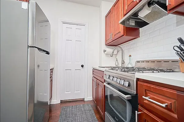 Rented by Corcoran | media 17