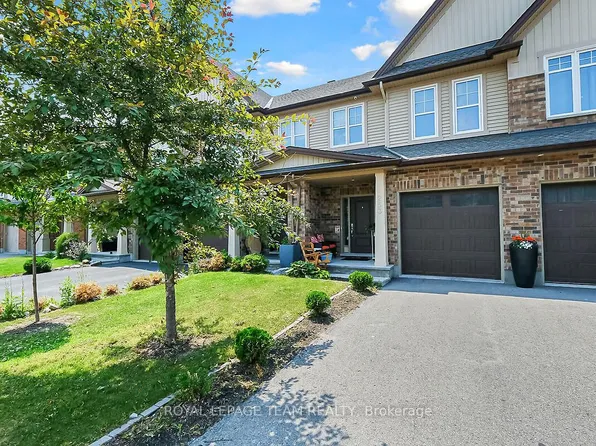 253 Fergus Cres, Ottawa, ON K2J 3L7