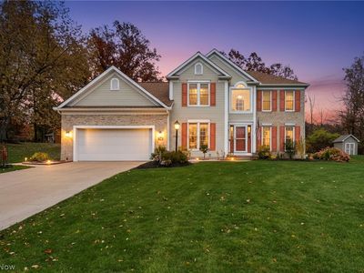 92 Ravenshollow Dr, Cuyahoga Falls, OH, 44223