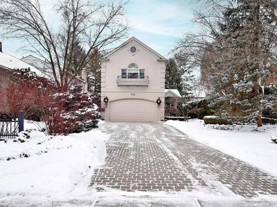 722 Wallace St, Birmingham, MI, 48009