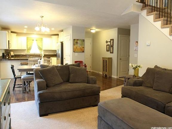 2nd image of 3841 W Tamarisk Ct